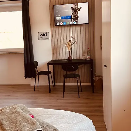 Apartment Mit Netflix - Parken - Kueche - Bad Weiden in der Oberpfalz Exterior foto