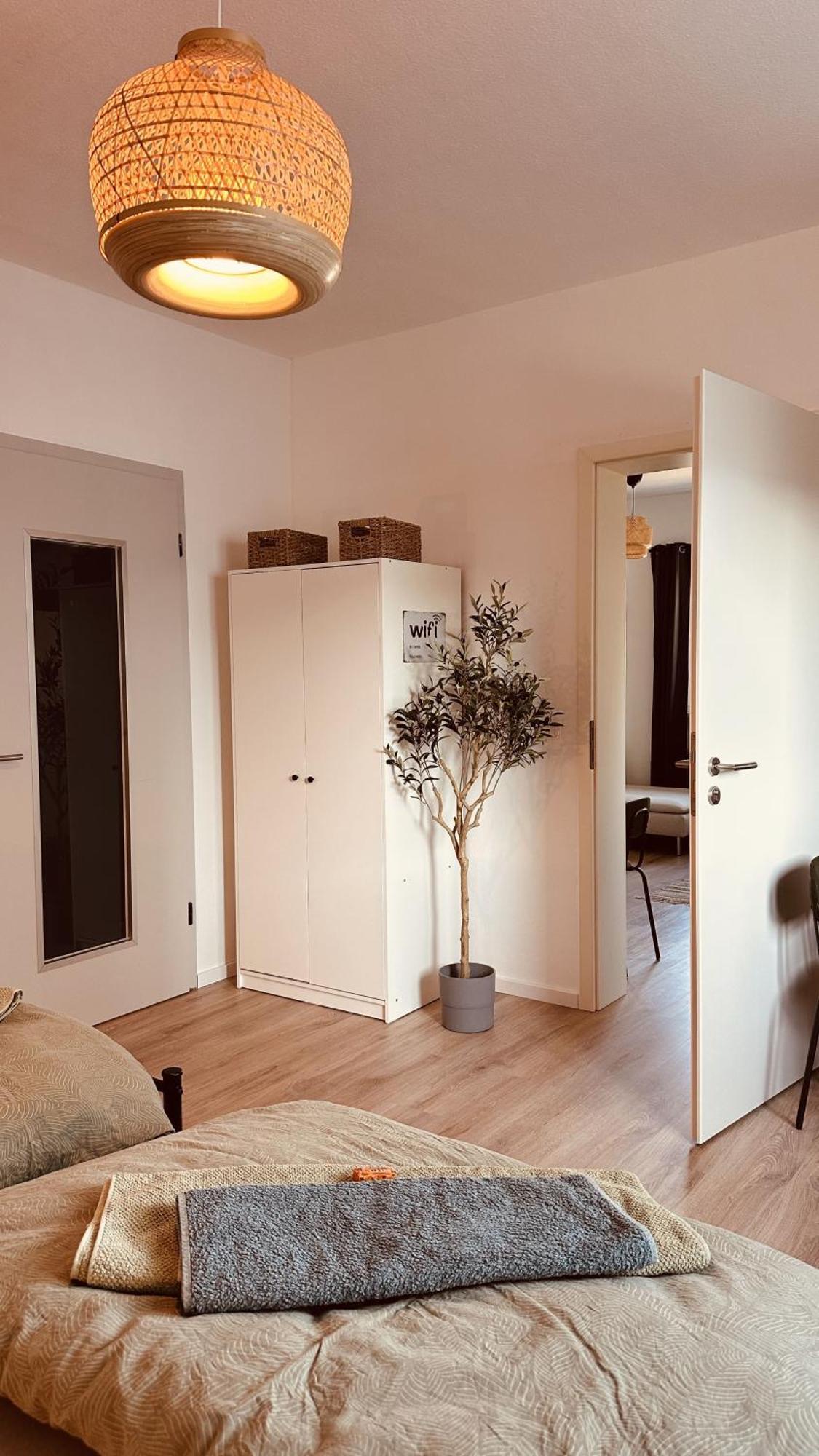 Mit Netflix - Parken - Kueche - Bad Apartment